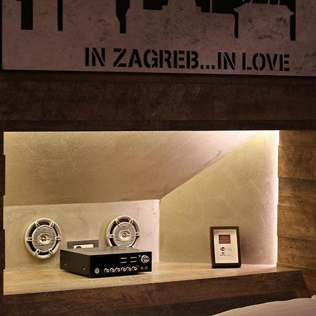 Bedroom More Than A Bed Zagreb Eksteriør billede